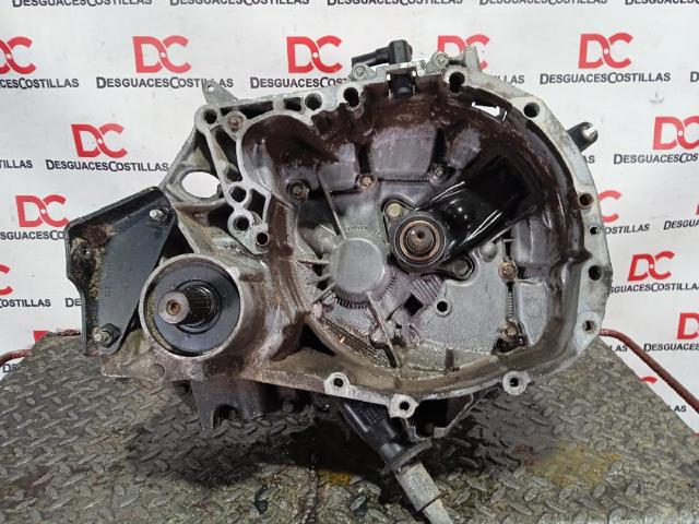 Mechaniczna skrzynia biegów w komplecie JC5128 RENAULT