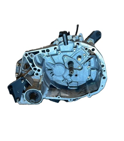 Mechaniczna skrzynia biegów w komplecie JC5128 RENAULT
