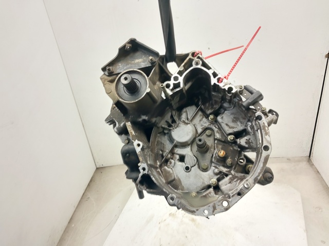 Mechaniczna skrzynia biegów w komplecie JC5128 RENAULT