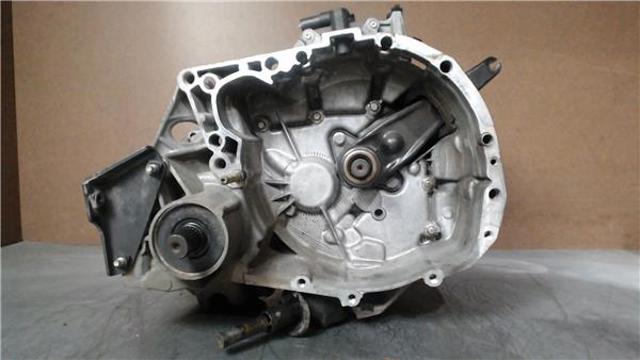 Mechaniczna skrzynia biegów w komplecie JC5128 RENAULT
