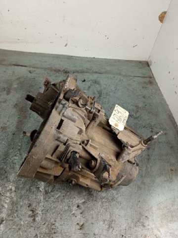 Mechaniczna skrzynia biegów w komplecie JC5128 RENAULT