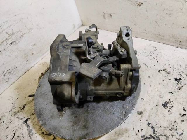 Mechaniczna skrzynia biegów w komplecie JCR VAG