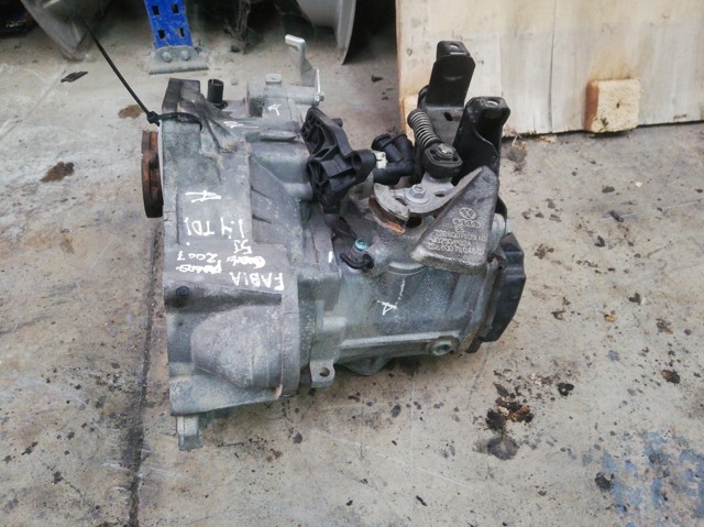 Mechaniczna skrzynia biegów w komplecie JCZ VAG