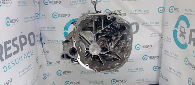 Mechaniczna skrzynia biegów w komplecie JG70 NISSAN