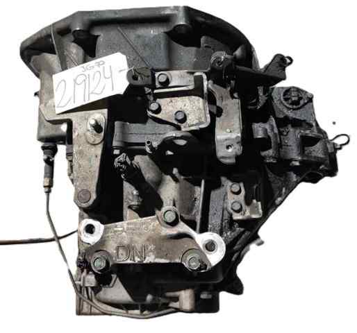 Mechaniczna skrzynia biegów w komplecie JG70 NISSAN