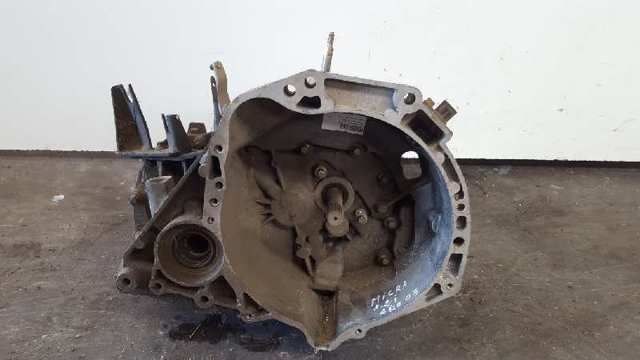 Mechaniczna skrzynia biegów w komplecie JH3103 NISSAN
