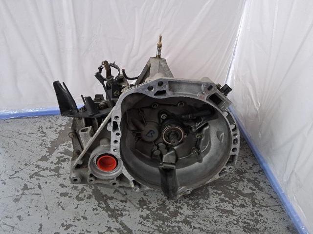 Mechaniczna skrzynia biegów w komplecie JH3103 NISSAN
