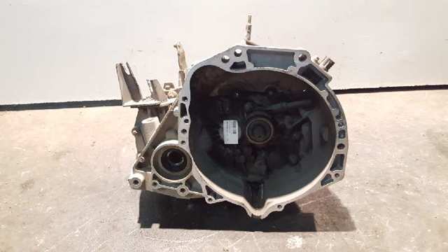 Mechaniczna skrzynia biegów w komplecie JH3103 NISSAN