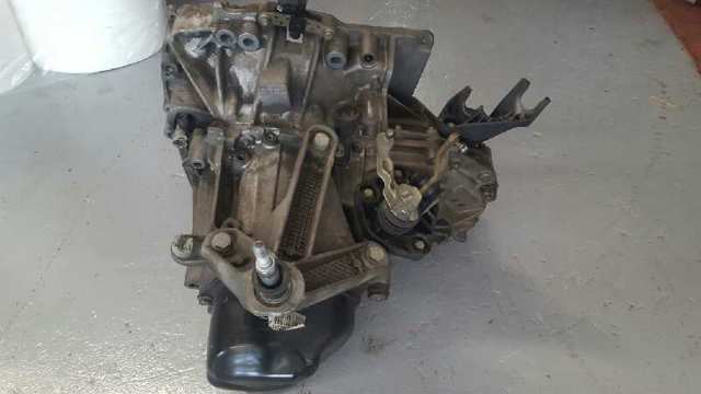 Mechaniczna skrzynia biegów w komplecie JH3128 RENAULT