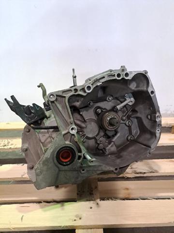 Mechaniczna skrzynia biegów w komplecie JH3128 RENAULT