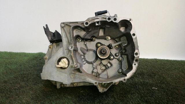 Mechaniczna skrzynia biegów w komplecie JH3128 RENAULT