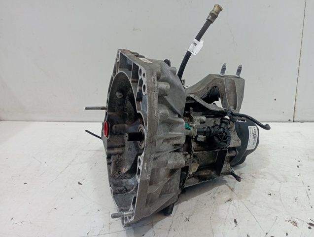 Mechaniczna skrzynia biegów w komplecie JH3336 RENAULT