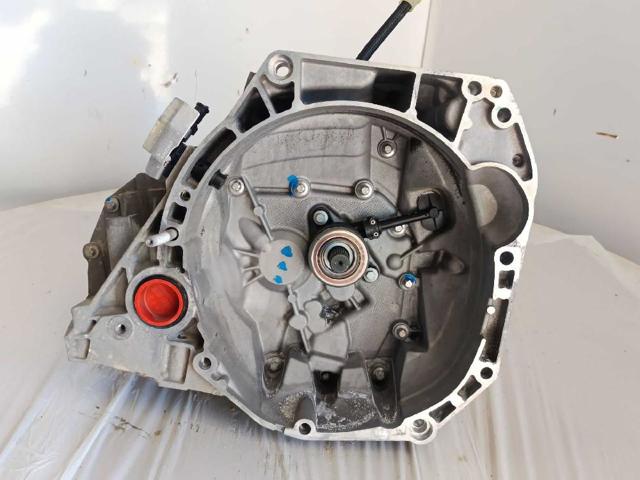 Mechaniczna skrzynia biegów w komplecie JH3399 RENAULT