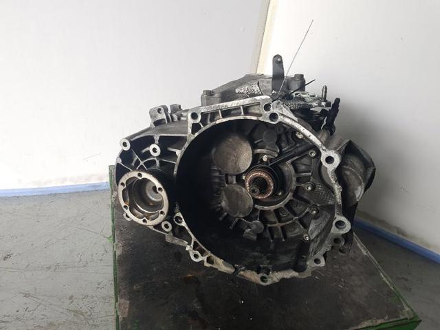 Mechaniczna skrzynia biegów w komplecie JLU VAG