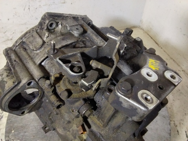 Mechaniczna skrzynia biegów w komplecie JLU VAG