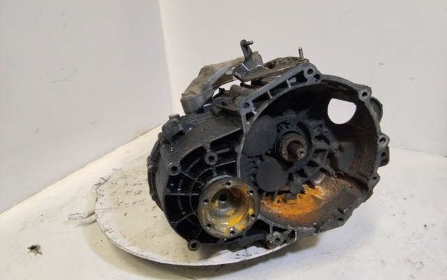 Mechaniczna skrzynia biegów w komplecie JLU VAG
