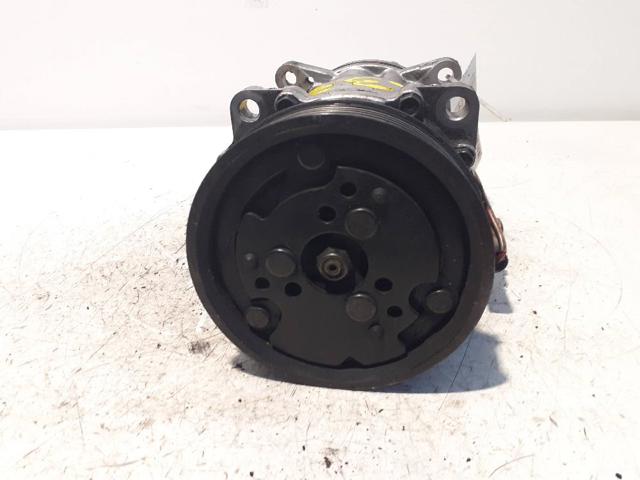 JPB100680 Rover