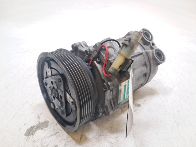 JPB100680 Rover