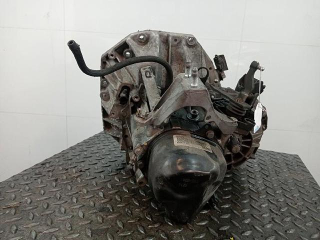 Mechaniczna skrzynia biegów w komplecie JR5336 RENAULT