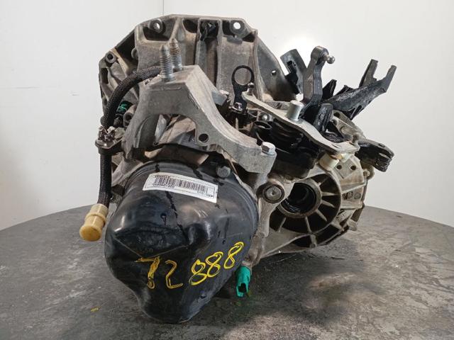 Mechaniczna skrzynia biegów w komplecie JR5336 RENAULT