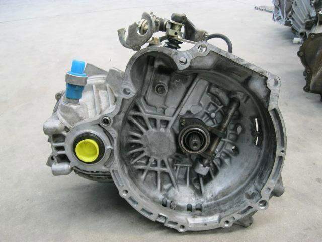 Mechaniczna skrzynia biegów w komplecie JW1873 HYUNDAI