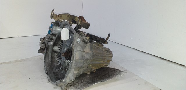 Mechaniczna skrzynia biegów w komplecie JW1873 HYUNDAI