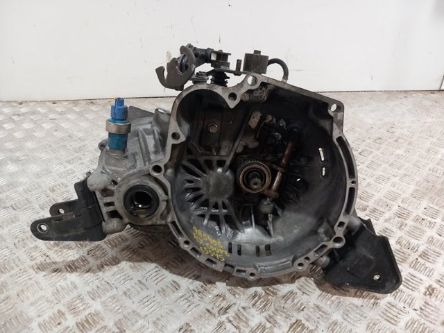 Mechaniczna skrzynia biegów w komplecie JX1873 HYUNDAI