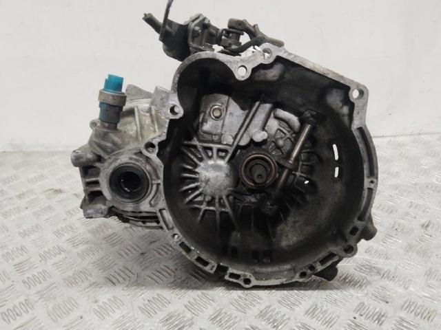 Mechaniczna skrzynia biegów w komplecie JX1873 HYUNDAI