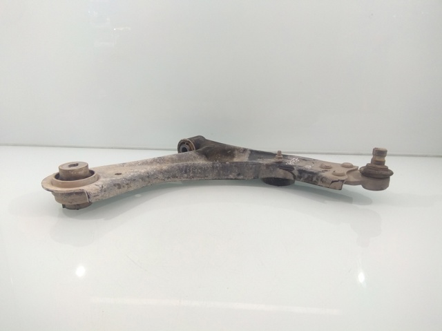 Wahacz zawieszenia przedniego dolny prawy JX613A423AEB FORD