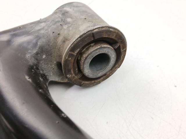 Wahacz zawieszenia przedniego dolny lewy Ford Focus 4 HP