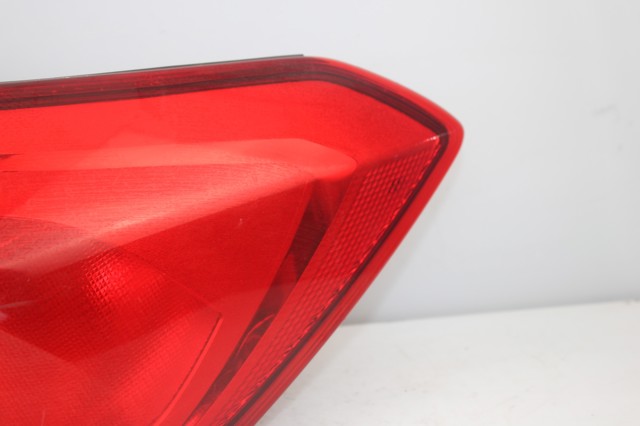 Lampa zespolona tylna prawa Ford Focus 4 HN