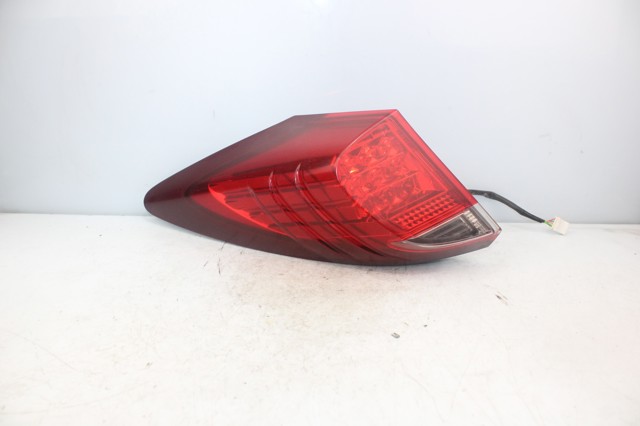 Lampa zespolona tylna prawa Ford Focus 4 HN