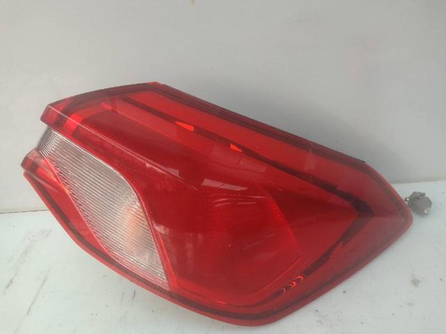 Lampa zespolona tylna prawa Ford Focus 4 HN