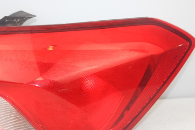 Lampa zespolona tylna prawa Ford Focus 4 HN