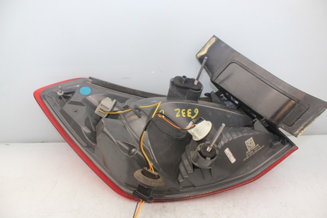 Lampa zespolona tylna prawa Ford Focus 4 HN