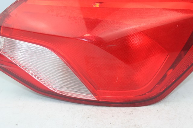 Lampa zespolona tylna prawa Ford Focus 4 HN