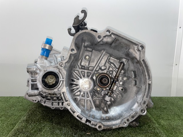Mechaniczna skrzynia biegów w komplecie JY1873 HYUNDAI
