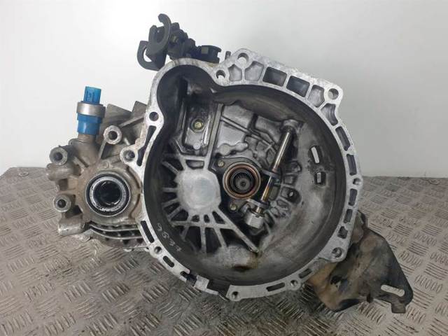 Mechaniczna skrzynia biegów w komplecie JY1873 HYUNDAI