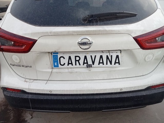 Drzwi tylne (bagażnika 3/5) K0100HV0MA NISSAN