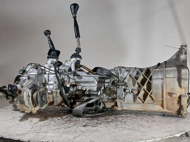 Mechaniczna skrzynia biegów w komplecie K011 HYUNDAI