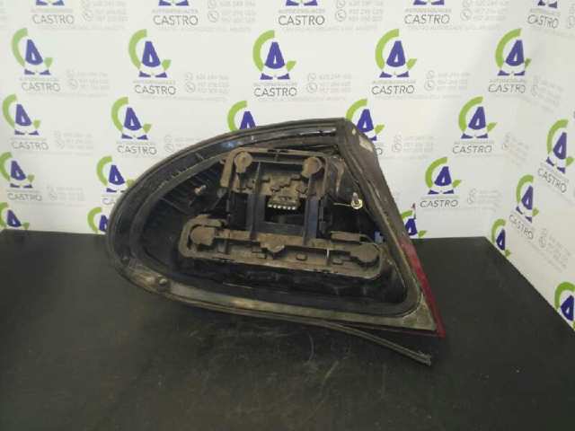 Lampa zespolona tylna prawa K1222036 OPEL