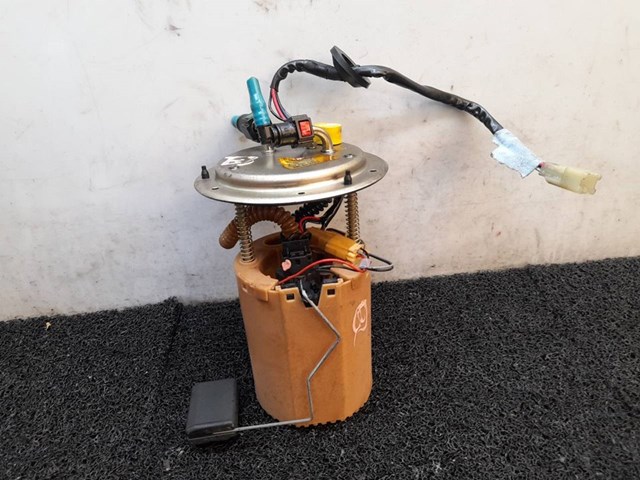 Pompa paliwa KIA Sephia