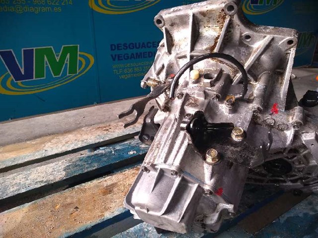 Mechaniczna skrzynia biegów w komplecie KIA Rio 1 DC