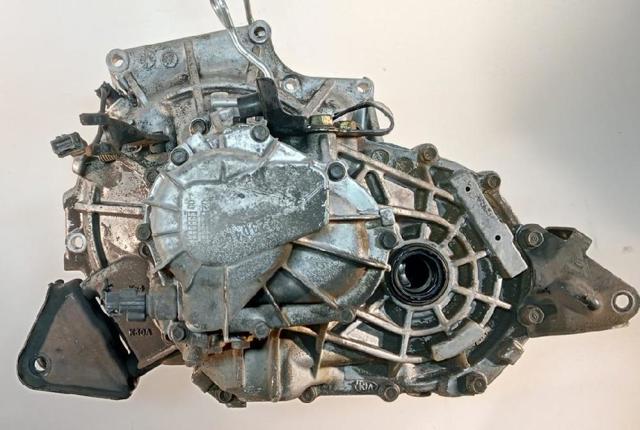 Mechaniczna skrzynia biegów w komplecie KIA Rio 1 DC