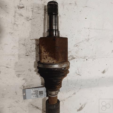 Półoś napędowa przednia lewa Dodge Journey