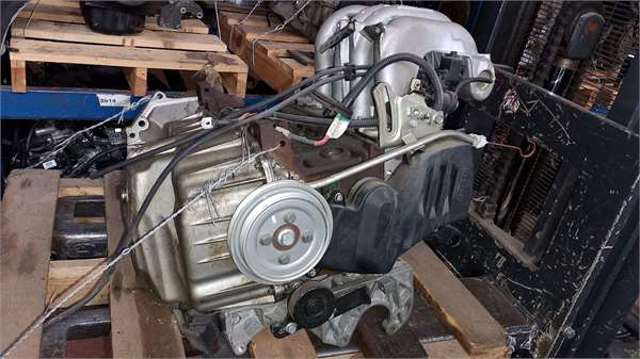 Silnik w komplecie do Renault Megane EA0, EA1