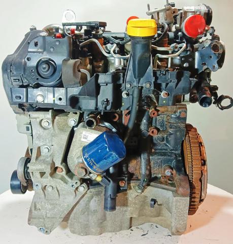 Silnik w komplecie K9K608 NISSAN