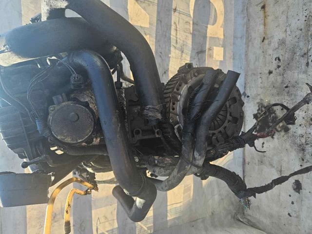 Kupić Silnik w komplecie Renault Clio LB0, LB1, LB2 w dobrej cenie