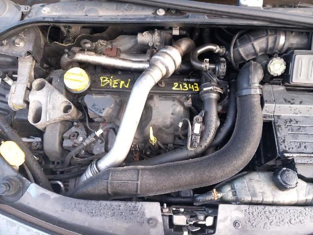 Silnik w komplecie K9K766 RENAULT