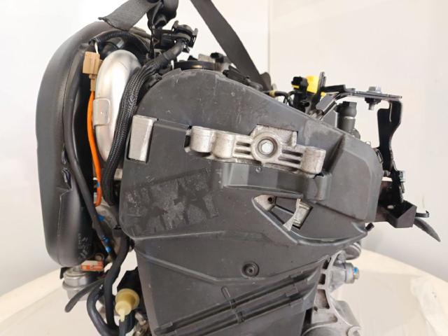 Silnik w komplecie Renault DUSTER 1 HS